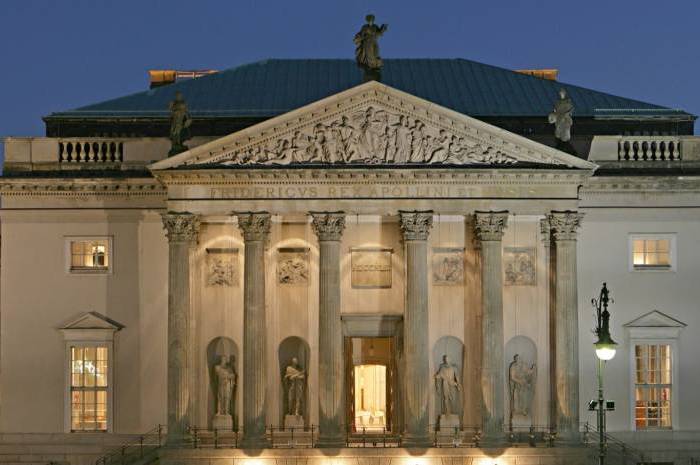 La traviata 13/02 - Staatsoper Unter den Linden, Berlino
